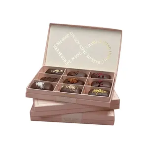 Emballage de boîte-cadeau en carton personnalisé de macaron de bonbon de papier avec la base de couvercle de plateau en plastique emballage de boîtes de chocolat