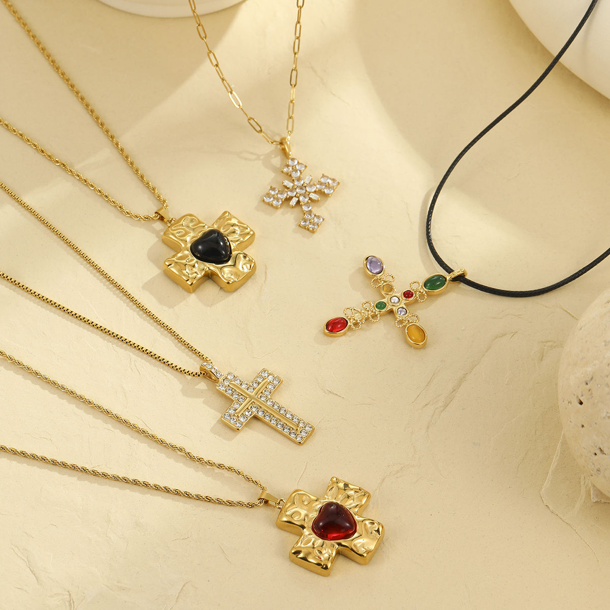 NIMAI Red Agate Zircon Natural Stone Pendant Necklace 18K Gold