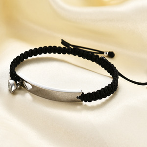 Bracelet de couple en acier inoxydable gravé sur mesure avec cordon noir magnétique, bijoux unisexe, cadeau - Product Image 4