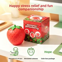 HARDWORK Simulation Fruit Squishy Fraise, Jouet anti-stress à récupération lente, Ornement de bureau
