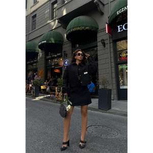 Ensemble veste courte matelassée et jupe Eczane Merve noir pour femme, décontracté, anti-boulochage, manches longues - Product Image 4