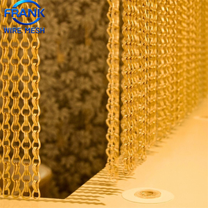 Cortina de malla metálica dorada brillante <span class=keywords><strong>para</strong></span> decoración de paredes y divisiones de restaurantes - Product Image 1