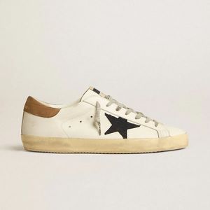 <span class=keywords><strong>Scarpe</strong></span> da ginnastica da uomo di design <span class=keywords><strong>in</strong></span> vera pelle, stile retrò effetto invecchiato, con suola piatta e soletta rialzante, modello Star. - Product Image 5