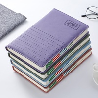 Agenda professionnel 2007 en version anglaise, couverture en simili cuir, calendrier hebdomadaire A5 en espagnol