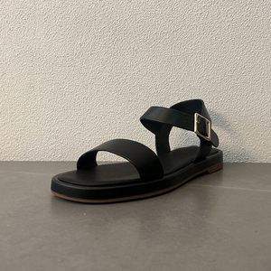 2026 Summer New Luxury Flat Sandals ultra <b>Soft</b> Sole Versatile Comfortable Women Outdoor Summer <b>Shoes</b> - Product Image 6