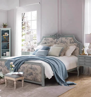 Lit king de luxe français de 1.8m avec rangement Ensemble de chambre à coucher rembourrée en bois massif et tissu de style américain simple