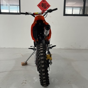 Motocyclette tout-terrain à essence homologuée CE 125cc avec une puissance de 2000W, vitesse maximale de 61-80 km/h - Product Image 5
