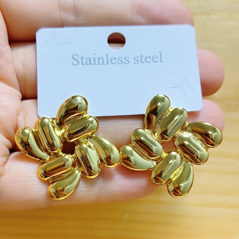 gold irregular rhombus