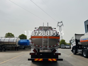 FAW 6*4 Mini camión cisterna de combustible ligero de pequeña capacidad Camión de aceite Camión de reabastecimiento de combustible Diesel para Hot <span class=keywords><strong>Salr</strong></span> en Malasia - Product Image 6