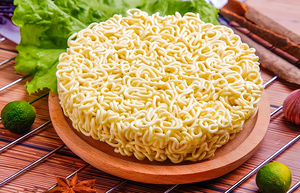 Vente en gros de <span class=keywords><strong>nouilles</strong></span> <span class=keywords><strong>instantanées</strong></span> BRC certifiées HALAL marque chinoise de haute qualité OEM/ODM faible en gras sac de 105g en vrac - Product Image 6