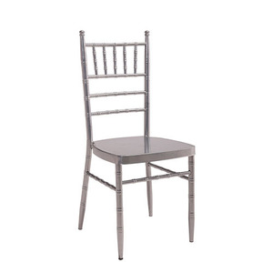 Silla Chiavari Metálica Apilable para Bodas y Hoteles, en Oferta - Product Image 5