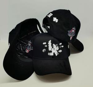 Casquettes Snapback Unisexe Sportives 5 Panneaux en Daim à Large Bord Respirantes et Imperméables, Personnalisables Or <span class=keywords><strong>XT</strong></span>, Modèle 2025 en Stock pour Vente en Gros - Product Image 3