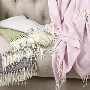 بطانية رمي منسوجة بتصميم جديد من الصوف بنسبة 100% بنقشة خطوط متعرجة مع شراشيب - Product Image 6