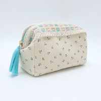 Pochette de maquillage en dentelle florale, petite trousse de toilette matelassée en velours côtelé, douce et moelleuse, réutilisable, organiseur de trousse de toilette, sacs de lavage