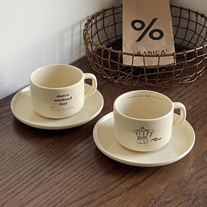 Juego <span class=keywords><strong>de</strong></span> Taza y Platillo <span class=keywords><strong>de</strong></span> Cerámica con Diseño del Alfabeto Inglés, Resistente a Altas Temperaturas, para Café Latte y Desayuno - Product Image 3