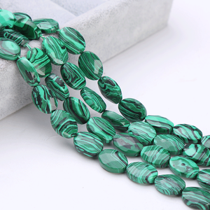 Assortiment de 2448 perles de pierres précieuses à vendre - Product Image 6