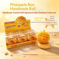 Squishy anti-stress créatif et collectionnable, ultra-doux et réaliste, en forme de pain d'ananas de style Hong Kong, pour l'exportation