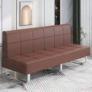 Sillón de Espera Moderno de 3 Plazas para Salón de Belleza, Diseño Moderno en Cuero, para Peluquerías y Salones - Product Image 3