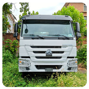 รถบรรทุกหัวลากซิโนทรัค ฮาวเวอร์ รุ่นใหม่ ราคาประหยัด 4x2 6x4 เครื่องยนต์ดีเซลคัมมินส์ พวงมาลัยซ้าย รถบรรทุกหนัก - Product Image 3