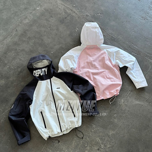 Produsen Pakaian Jaket Windbreaker Custom Resleting Tahan Air Ringan Kerah Mock Neck Warna Kontras Jaket Windbreaker Custom - Product Image 2