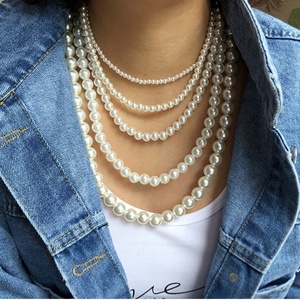 Collier Rétro Chic et Léger avec Faux Perles, Chaîne Longue Polyvalente pour Fiançailles, Mariage, Robe Légère - Fabriqué <span class=keywords><strong>en</strong></span> Chine - Product Image 2