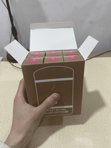 Stick Blush Doppio Uso a Lunga Durata Effetto Nude Naturale, Crema Guance e Labbra Tascabile per una Pelle Splendida con Custodia per Cellulare - Product Image 5