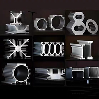 Dissipateur thermique à ailettes cylindriques en aluminium usiné CNC sur mesure pour équipements de communication, ordinateurs, alimentations - UALU