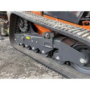 Pompe principale DEVELON DTL35 2026 avec double commande d'opérateur, auto-nivelante, moteur 17 pistes pour excavatrice de construction - Product Image 2