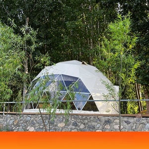 Carpa Domo Geodésica Colorida de 4m de Diámetro, Refugio para Acampar al Aire Libre con Paneles Transparentes para Glamping - Product Image 1