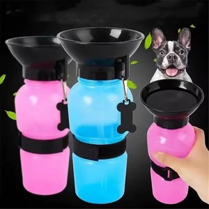 Botella de Agua Portátil para Mascotas de 500 ml, Botella de Viaje para Perros Grandes y Pequeños, Apta para Perros y Gatos - Product Image 4