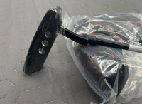 Putter unisexe standard en acier inoxydable 304, design OEM de luxe, durable, utilisé pour le jeu, presse à chaud et à froid, poignée en caoutchouc usinée CNC, PVD