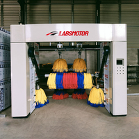 Machine de lavage de voiture automatique personnalisée avec conception de brosse portique voiture/SUV/MPV lave-auto alternatif équipement de voiture compétitif