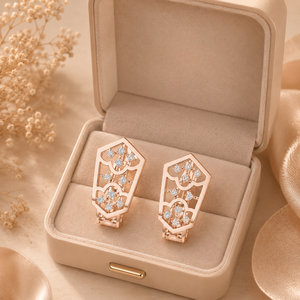 Boucles d'oreilles pendantes de créateur en or 22 carats pour femme, légères, élégantes, bijoux de mariage, pour fêtes et occasions spéciales, accessoire de mode - Product Image 4