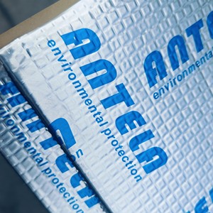 Tapis d'isolation thermique et d'insonorisation pour voiture Matériau réducteur <span class=keywords><strong>de</strong></span> bruit pour capot, plafond et porte. - Product Image 3