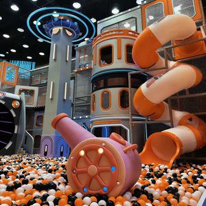 Structure de jeu intérieure personnalisée avec piscine à balles interactive, toboggans LED, structures d'<span class=keywords><strong>escalade</strong></span>, matériaux PVC/vinyle, thème personnalisé, équipement de jeu souple - Product Image 5