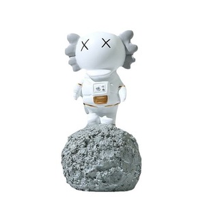 Cute Astronaut Figurine Resin Desktop Phone Holder Rotatable Bottom Cartoon Design - Product Image 5
