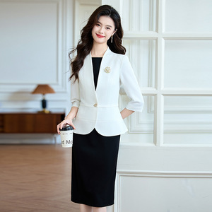 Women's Blazer Suit Set Solid Color Polyester Anti-Wrinkle Two Piece Spring 2025 - Product Image 1