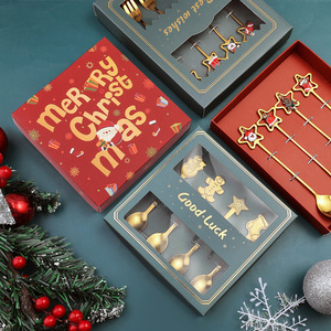 Couverts de Noël dorés Coffret cadeau 4 cuillères à café à dessert et 6 cuillères et fourchettes en métal - Product Image 5