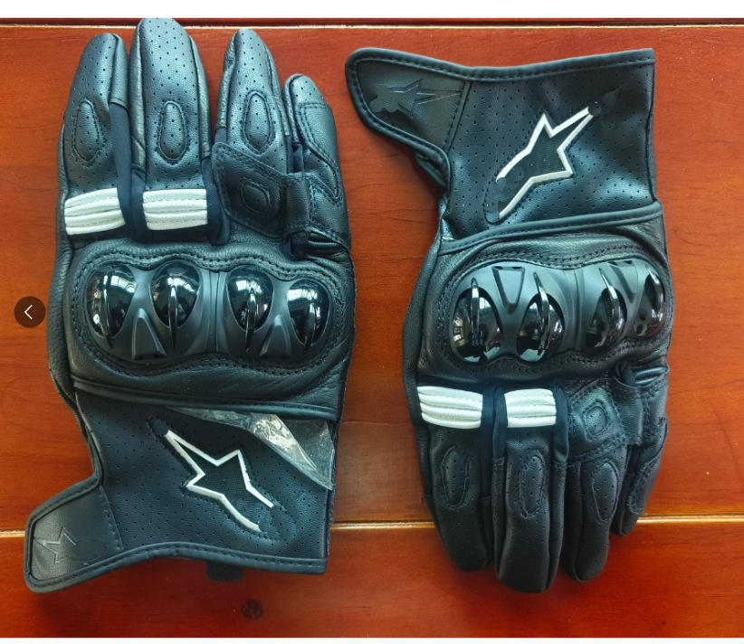 Nuevo modelo en blanco y negro.