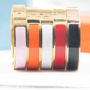 Bracelet jonc émaillé lettre H plaqué or rose et argent, prix usine, vente chaude - Product Image 1