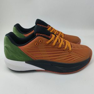 Chaussures de tennis décontractées d'intérieur professionnelles personnalisées, respirantes et confortables pour les sports d'été et de printemps, design tendance et nouveau - Product Image 2