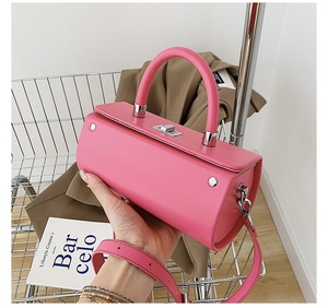 2023 New Fashion Barrel Bolsas Para Mujeres Sling Bags borse a tracolla in pelle da donna per donna - Product Image 3