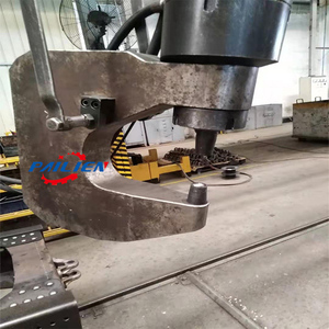 Freddo rivetto idraulico della macchina <span class=keywords><strong>camion</strong></span> <span class=keywords><strong>cars</strong></span> telaio rivettatura macchina in vendita - Product Image 4