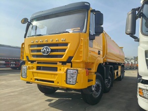 Quatre après huit camions-citernes Véhicules de transport de pétrole comestible Véhicules de transport de pétrole brut Véhicules de transport de pétrole lourd - Product Image 6