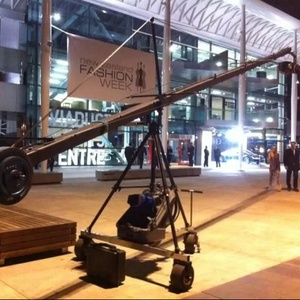 Equipo <span class=keywords><strong>de</strong></span> tiro <span class=keywords><strong>de</strong></span> metal <span class=keywords><strong>de</strong></span> aluminio duradero 10 metros Video <span class=keywords><strong>Television</strong></span> Maker Camera Jib Crane - Product Image 2