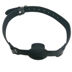 Prix usine de haute qualité rouge noir Silicone + cuir balle gag bouche balle BDSM Bondage lèvres anneau ouvert Gag balle jouets sexe adulte - Product Image 6