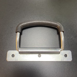 <span class=keywords><strong>Poignée</strong></span> <span class=keywords><strong>de</strong></span> <span class=keywords><strong>volet</strong></span> roulant avec caoutchouc noir pour portail roulant - Product Image 1