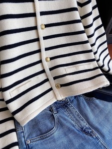 Mulheres Primavera Outono Camisolas O-pescoço Stripe Malha <span class=keywords><strong>Cardigan</strong></span> Moda Manga Longa Casual Tops Curtos Estilo Coreano Novo - Product Image 4