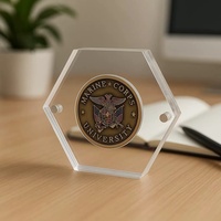 Étui de présentation hexagonal magnétique en acrylique transparent personnalisé pour pièces de monnaie de collection, idéal pour la décoration de bureau à domicile