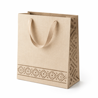 Sacs en papier personnalisés avec logo en relief pour robes, emballages cadeaux de luxe avec poignées en corde